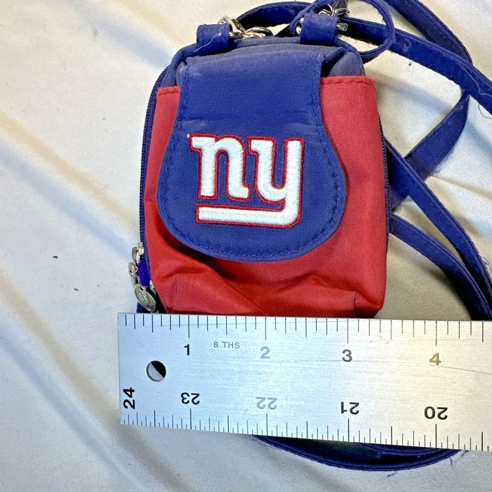 NEW YORK GIANTS PURSE CELL PHONE CAMERA IPOD HOLDER ProFANity